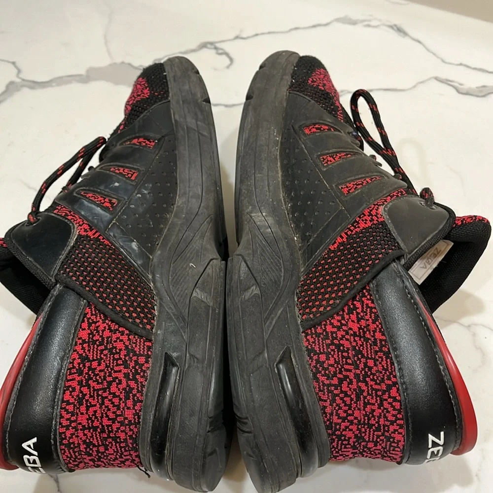 Zeba Hands-free men’s sneaker